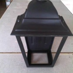 Farol de pvc negro colonial 3 caras